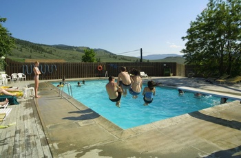 Sundance Guest Ranch, Pool