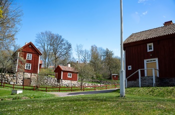 Gamle bygninger i friluftsmuseet ved Gränna i Sydsverige