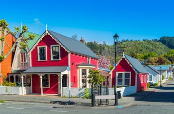 Farverige huse i Nelson - Sydøen i New Zealand