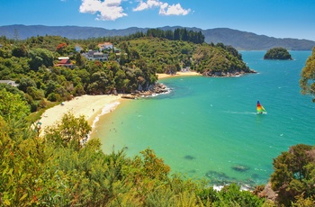 Strand nær byen Nelson - Sydøen i New Zealand