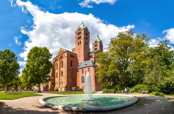 Speyer domkirke og springvand - Sydtyskland