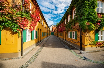 Fuggerei - verdens ældste sociale boligkompleks i Augsburg, Sydtyskland