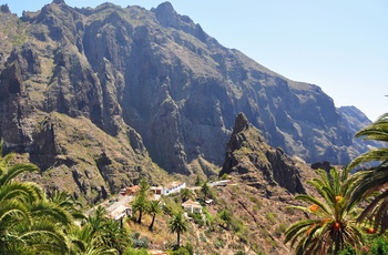 Udsigt til den lille bjerglandsby Masca på Tenerife