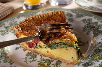 The Oakwood Inn, Breakfast
