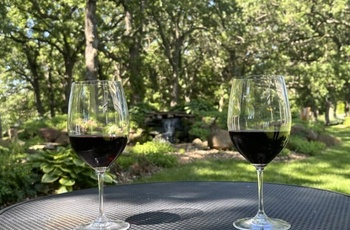The Oakwood Inn, Wine