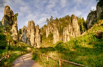 Sti gennem UNESCOs geopark Cesky Raj eller Det Bhømiske Paradis - Tjekkiet