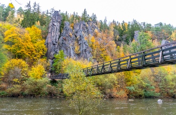 Hængebro over Ohre floden i Tjekkiet