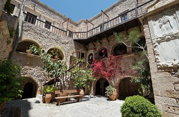 Indergården på Toplou-klosteret på Kreta - Grækenland