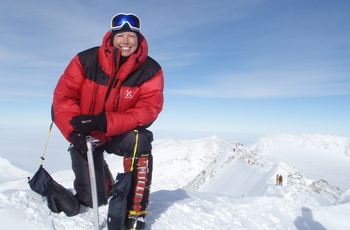 CEO og Bjergbestiger Stina Glavind på toppen af Mount Vinson