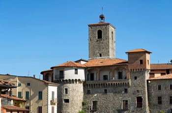 Castelnuovo di Garfagnana - apuansk alpeby i Toscana