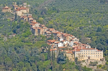 Collodi, middelalderby i Toscana, Italien