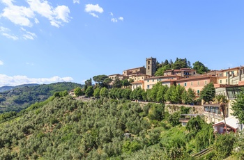 Fæstningsbyen Montecatini Terme i Toscana