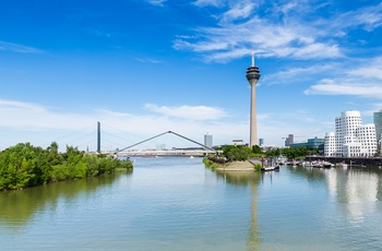 Tv tårnet Rheinturm i Düsseldorf, Tyskland