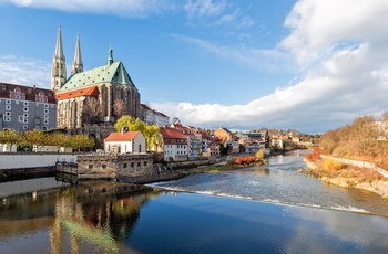 Byen Görlitz, St. Peter and Paul kirken og floden Nessie, Midttyskland