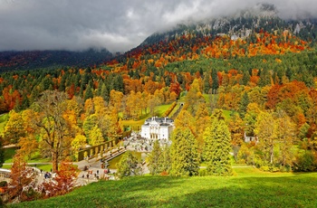 Linderhof slot om efteråret, Sydtyskland