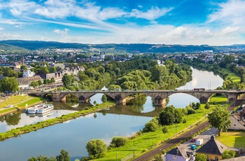 Floden Mosel ved byen Trier, Tyskland