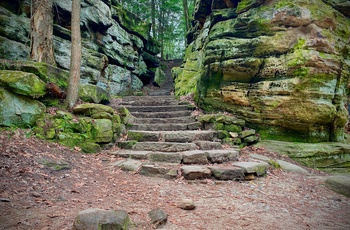 Ledges Trail i Cuyahoga Valley National Park - Ohio