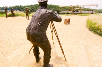 Statuer til minde om brødrene Wrights første flyvning - Outer Banks - USA