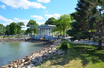 Plymouth Rock i Pilgrim Memorial State Park - Massachusetts