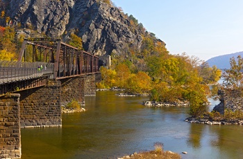 Appalachian Trail - Bro krydser Shenandoah River i West Virginia - USA
