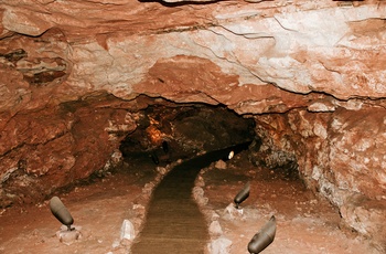 Indgang til hule i Wind Cave National Park, South Dakota i USA