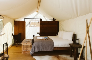 Glamping i Great Smoky Mountains, Deluxe telt