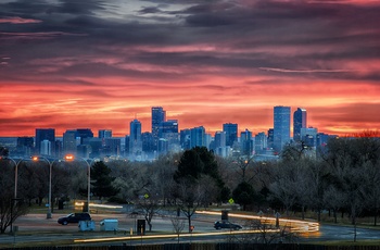 Denver skyline ved solnedgang 