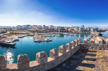 Udsigt over Heraklion fra fæstningen - hovedstaden på Kreta