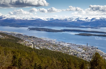 Udsigt over Molde og bjergene omkring