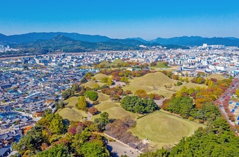 Udsigt til Tumuli park og Gyeongju - Sydkorea