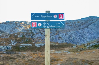 Skilt på vandreturen til Kjeragbolten og Lysefjorden - Norge