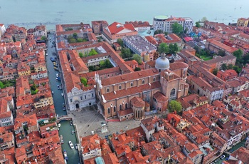 Luftfoto af Santi Giovanni e Paolo kirken, Venedig