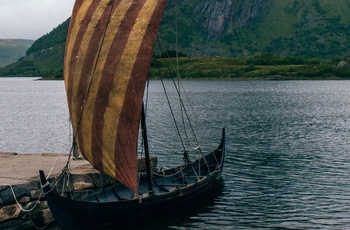 Vikingskib ved Lofotr Viking Museum