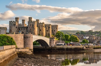 Wales - Conwy Caste ved aftentide