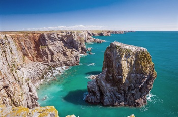 Wales - Pembrokeshire Coast National Park med Stack Rocks