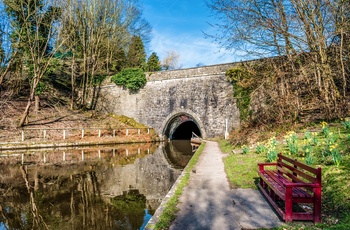 Wales - indsejling til tunnel på Llangollen kanalen