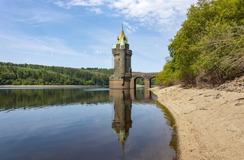 Wales - sivningstårnet på Lake Vyrnwy Dam