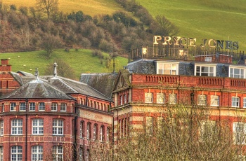 Wales, Newtown - Pryce Jones postordrefirma Royal Welsh Warehouse