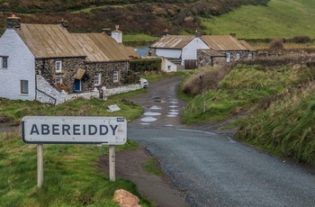 Wales, Pembrokeshire - den lille by Abereiddy