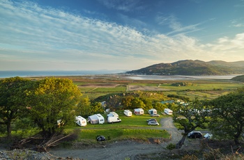 Campingplads tæt på havet i Wales
