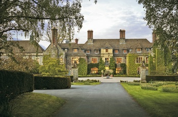 Lake Llangoed Hall, Wales