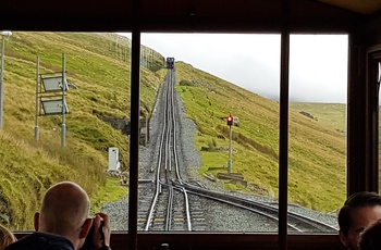 Snowdon Mountain Railway mod toppen af Snowdon Mountains - Wales