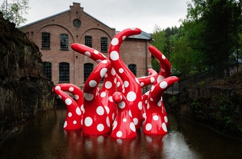 Shine of Life by Yayoi Kusama, Kistefos Museum. Photo_ Einar Aslaksen