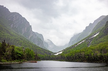 Western Brook Pond i Gros Morne National Park - Newfoundland i Canada