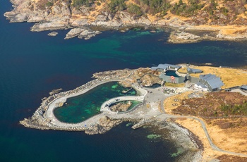 Atlanterhavsparken i Ålesund, Norge - luftfoto at hele anlægget