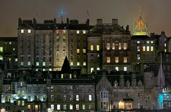 Edinburgh, Skotland - facader i aftenmørket