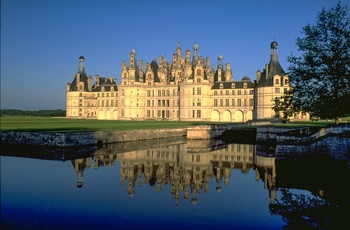 eurobike-radreise-loire-schloesser-(c)-maison-de-la-france-lejeune-schloss-chambord.