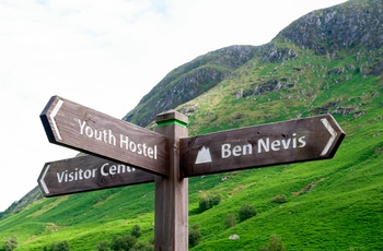 Fort William i Skotland - byen i højlandet - vejvisning til Ben Nevis