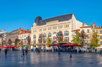  Clermont-Ferrand i Auvergne - Place de Jaude