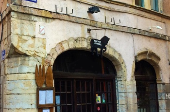 Klassisk restaurant, Bouchon, i Lyon, Frankrig